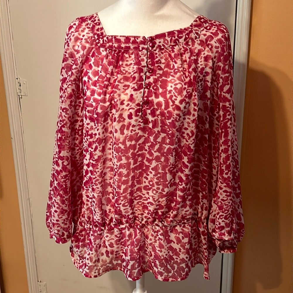 Apt9 long sleeve shirt